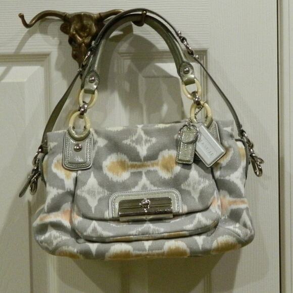 Coach Kristin Op Art i-Cat Handbag Shoulder Bag Clean - Picture 1 of 12